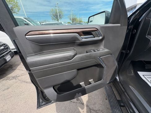 Used 2024 GMC Sierra 1500 Elevation w/ X31 Off-Road Package AWD/4WD image 12