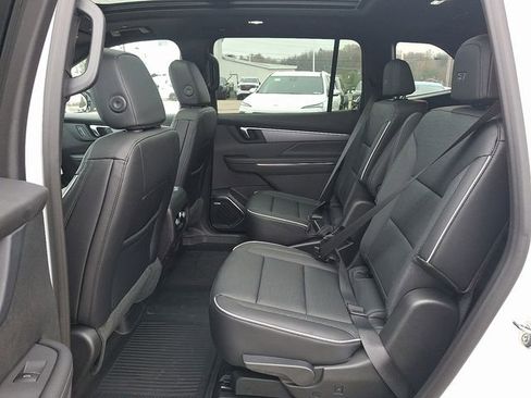 New 2026 Buick Enclave Sport Touring image 11