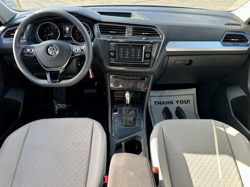 Used 2020 Volkswagen Tiguan S image 16