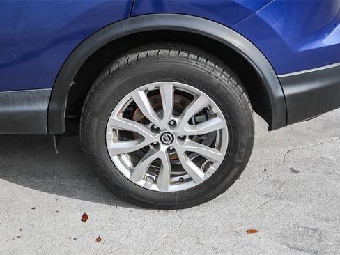 Used 2021 Nissan Rogue Sport S image 10