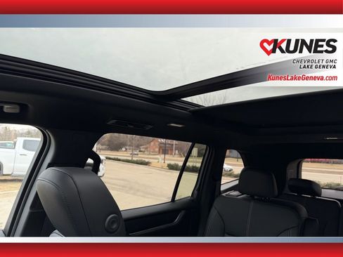 New 2026 GMC Acadia Elevation w/ Black Edition image 27