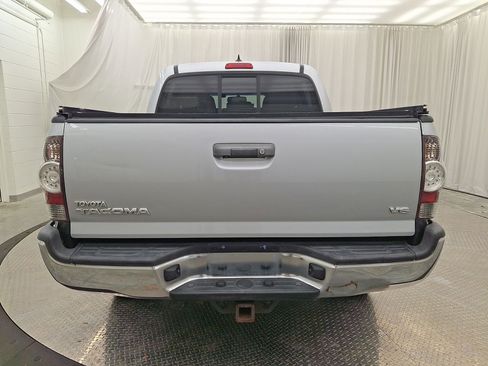 Used 2012 Toyota Tacoma 4x4 Double Cab w/ TRD Off-Road Pkg image 25