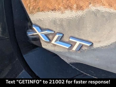 Used 2020 Ford Explorer XLT w/ Equipment Group 202A RWD image 12