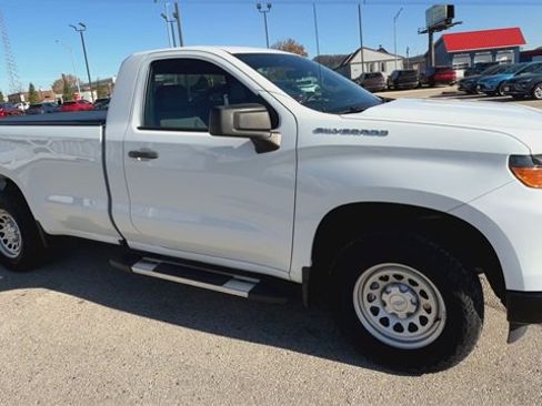 Used 2022 Chevrolet Silverado 1500 W/T w/ WT Value Package image 31