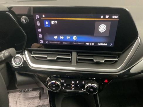 New 2026 Chevrolet Trax ACTIV image 16