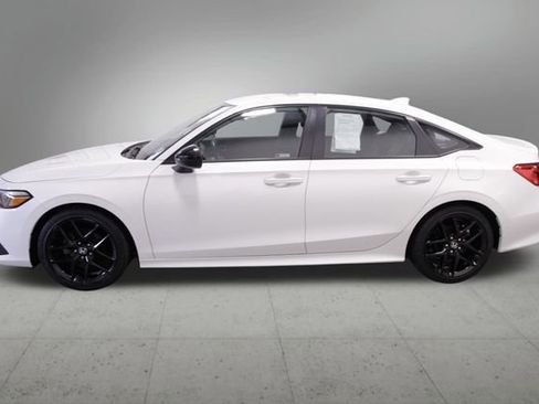 Certified 2023 Honda Civic Sport image 3
