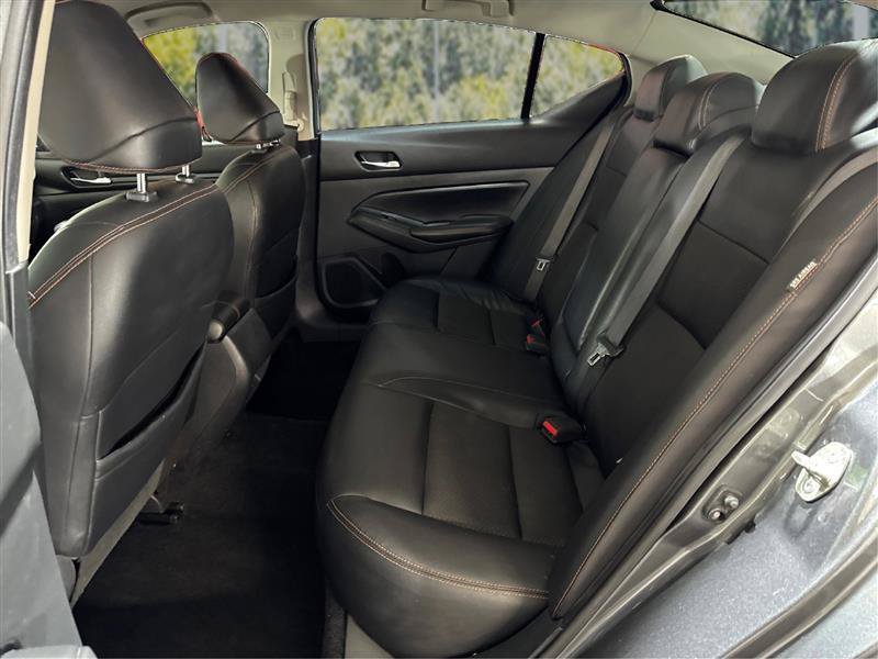 Used 2020 Nissan Altima 2.5 SR FWD image 10