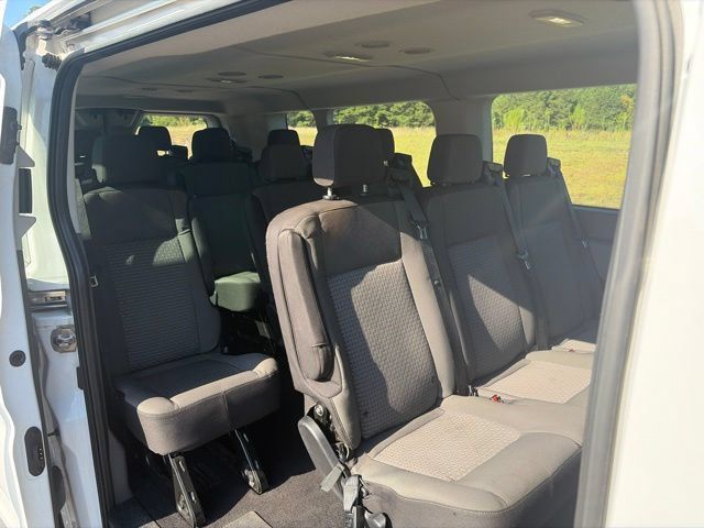 Used 2024 Ford Transit 350 XLT RWD image 10