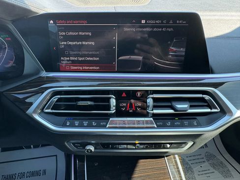 Used 2019 BMW X7 xDrive50i w/ M Sport Package image 41