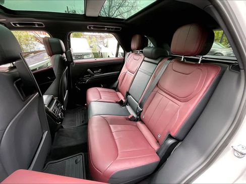 Used 2024 Land Rover Range Rover Sport Dynamic SE image 28