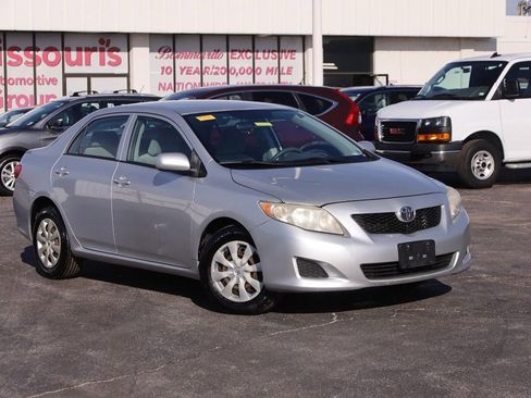 Used 2009 Toyota Corolla LE image 2