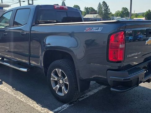 Used 2019 Chevrolet Colorado Z71 AWD/4WD image 5