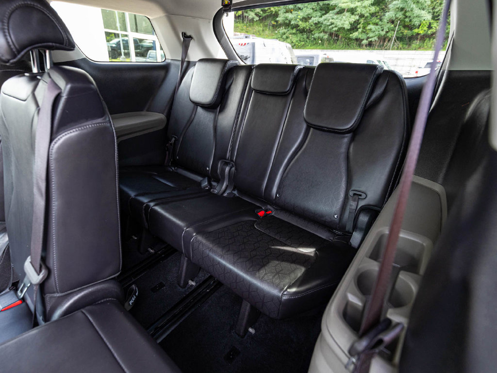 Used 2026 Kia Carnival LXS FWD image 28