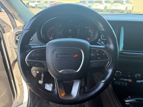 Used 2021 Dodge Durango SXT w/ 3rd Row Seating Group image 19