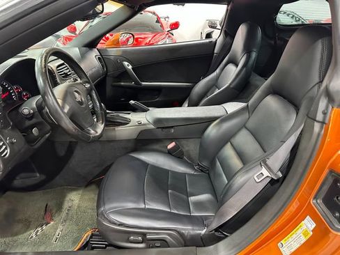 Used 2007 Chevrolet Corvette Coupe w/ Preferred Equipment Group image 17