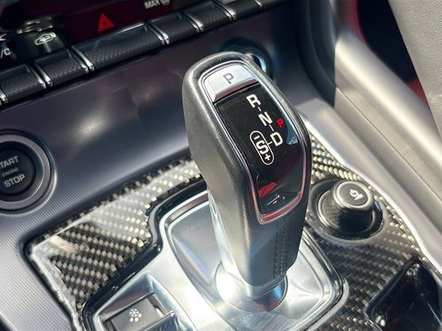 Used 2019 Jaguar F-TYPE R image 25