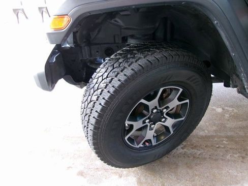 Used 2019 Jeep Wrangler Rubicon w/ Safety Group image 7
