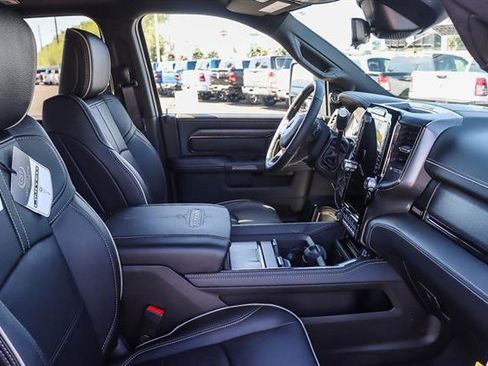 New 2024 RAM 2500 Limited image 42