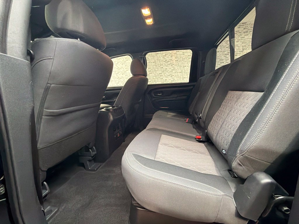 Used 2024 Nissan Titan SV w/ SV Convenience Package AWD/4WD image 13