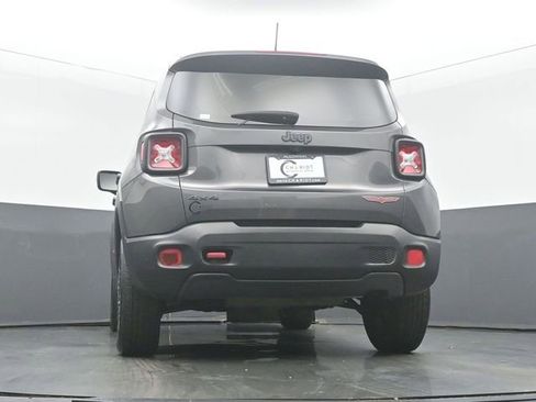 Used 2016 Jeep Renegade Trailhawk image 50