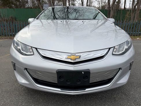 Used 2016 Chevrolet Volt LT image 2