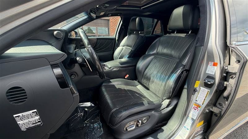 Used 2019 Lexus LS 500 AWD w/ Interior Upgrade Package image 25
