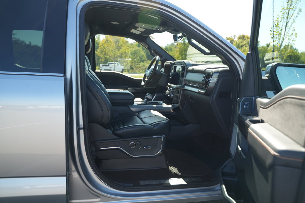 Used 2021 Ford F150 Platinum w/ Equipment Group 701A High AWD/4WD image 20