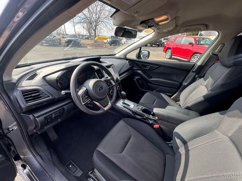 Used 2023 Subaru Crosstrek 2.0i image 9