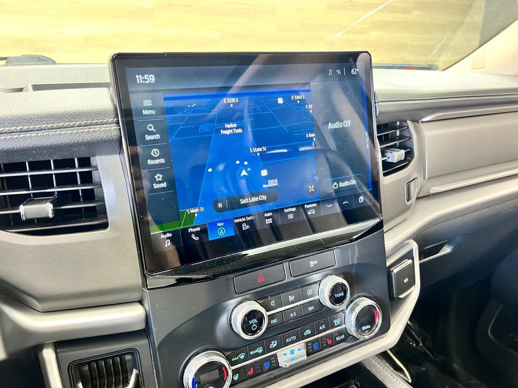 Used 2022 Ford Expedition Max XLT AWD/4WD image 16