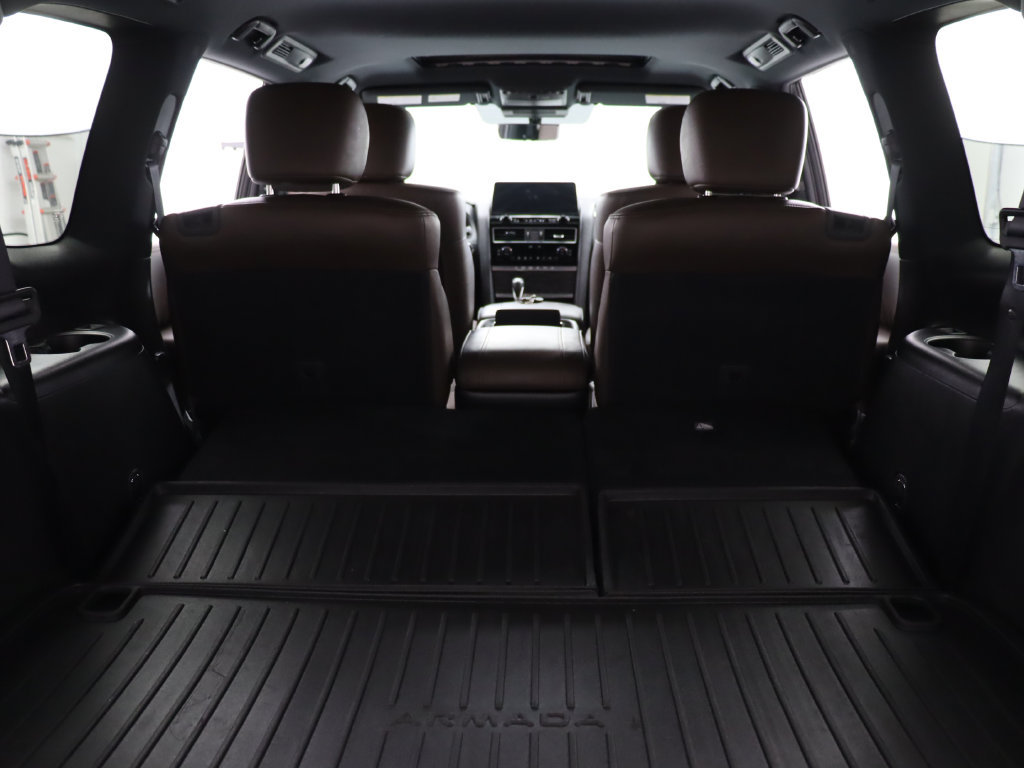 Used 2024 Nissan Armada Platinum w/ Captain's Chairs Package RWD image 35