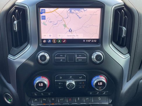 Used 2019 GMC Sierra 1500 SLT w/ SLT Premium Plus Package image 18