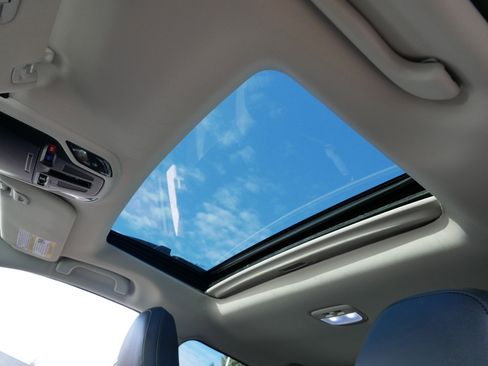 Certified 2025 Subaru Outback Onyx Edition image 33