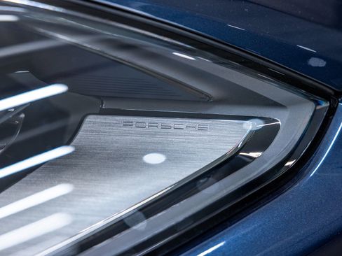 New 2026 Porsche Cayenne image 17