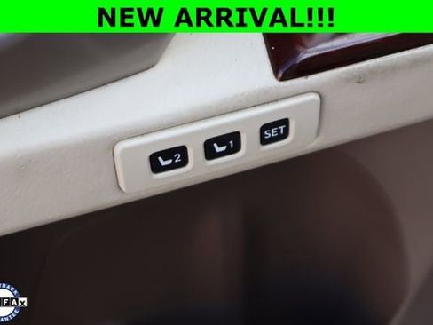Used 2015 Lexus GX 460 w/ Premium Package AWD/4WD image 24
