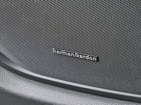 Used 2023 Maserati Quattroporte GT RWD image 9