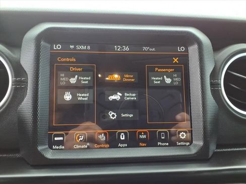 Used 2023 Jeep Wrangler Sahara w/ Cold Weather Group image 21