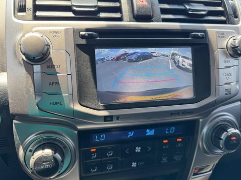 Used 2018 Toyota 4Runner Limited AWD/4WD image 23