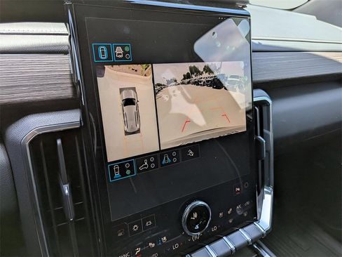 New 2026 GMC Acadia Denali w/ Super Cruise Package image 11