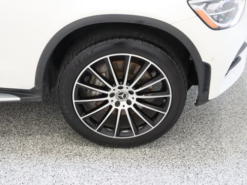 Used 2022 Mercedes-Benz GLC 300 image 5