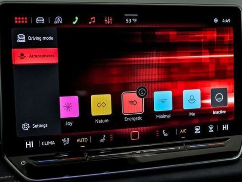 New 2026 Volkswagen Tiguan SE AWD/4WD image 21