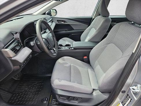Used 2025 Toyota Camry LE w/ Convenience Package AWD/4WD image 22