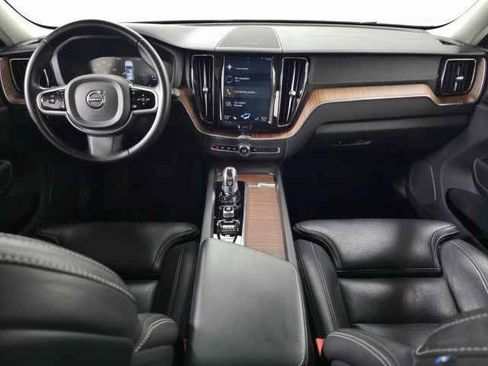 Used 2019 Volvo XC60 T8 Inscription image 14