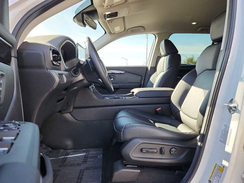 Certified 2026 Honda Passport RTL image 13