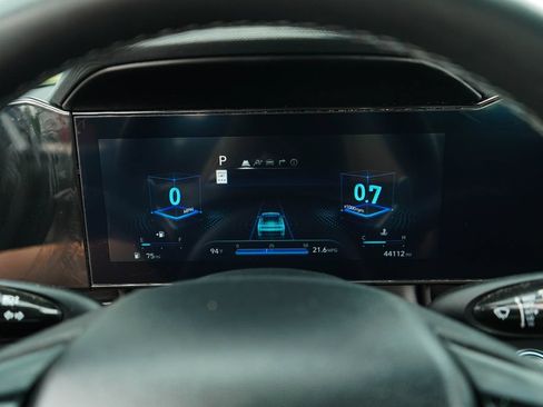 Used 2025 Hyundai Elantra N FWD image 26