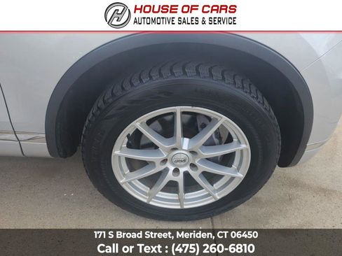 Used 2017 Volkswagen Touareg Executive image 22