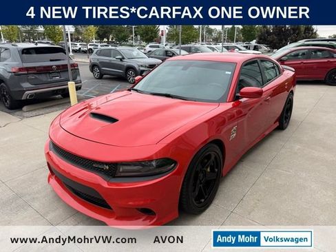 Used 2018 Dodge Charger R/T Scat Pack RWD image 3