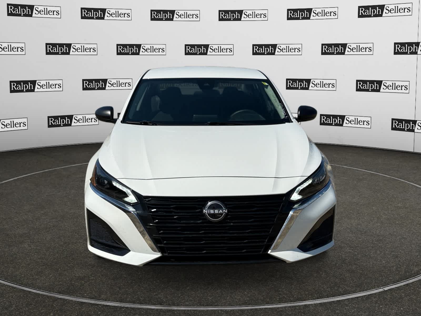 Used 2025 Nissan Altima 2.5 SV FWD image 8