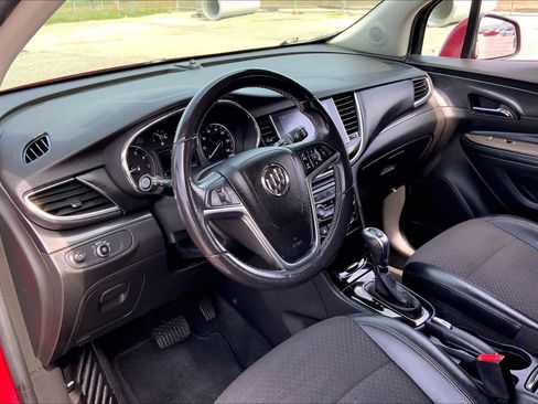 Used 2018 Buick Encore Preferred image 16