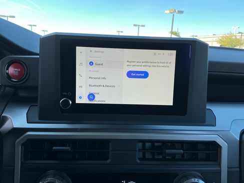 Certified 2025 Toyota Tacoma TRD Sport image 28