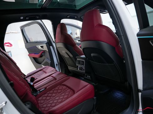 Used 2023 Audi SQ7 Premium Plus image 46